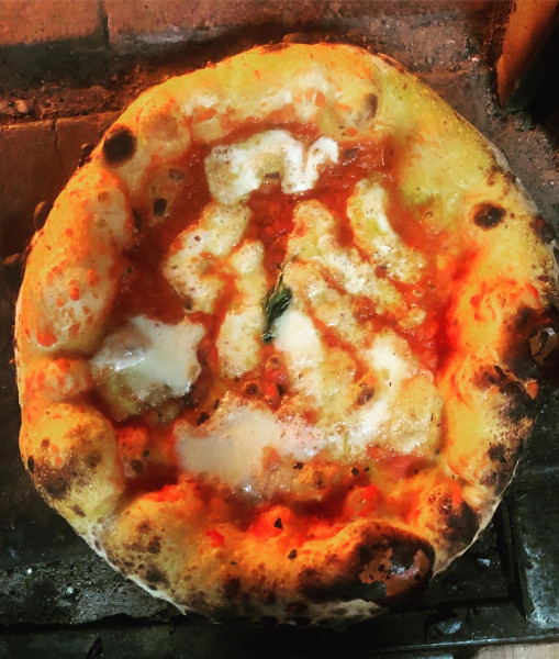 Napoletanische Pizza "Extrem lecker" - 12,50€ (Vorbestellung)
